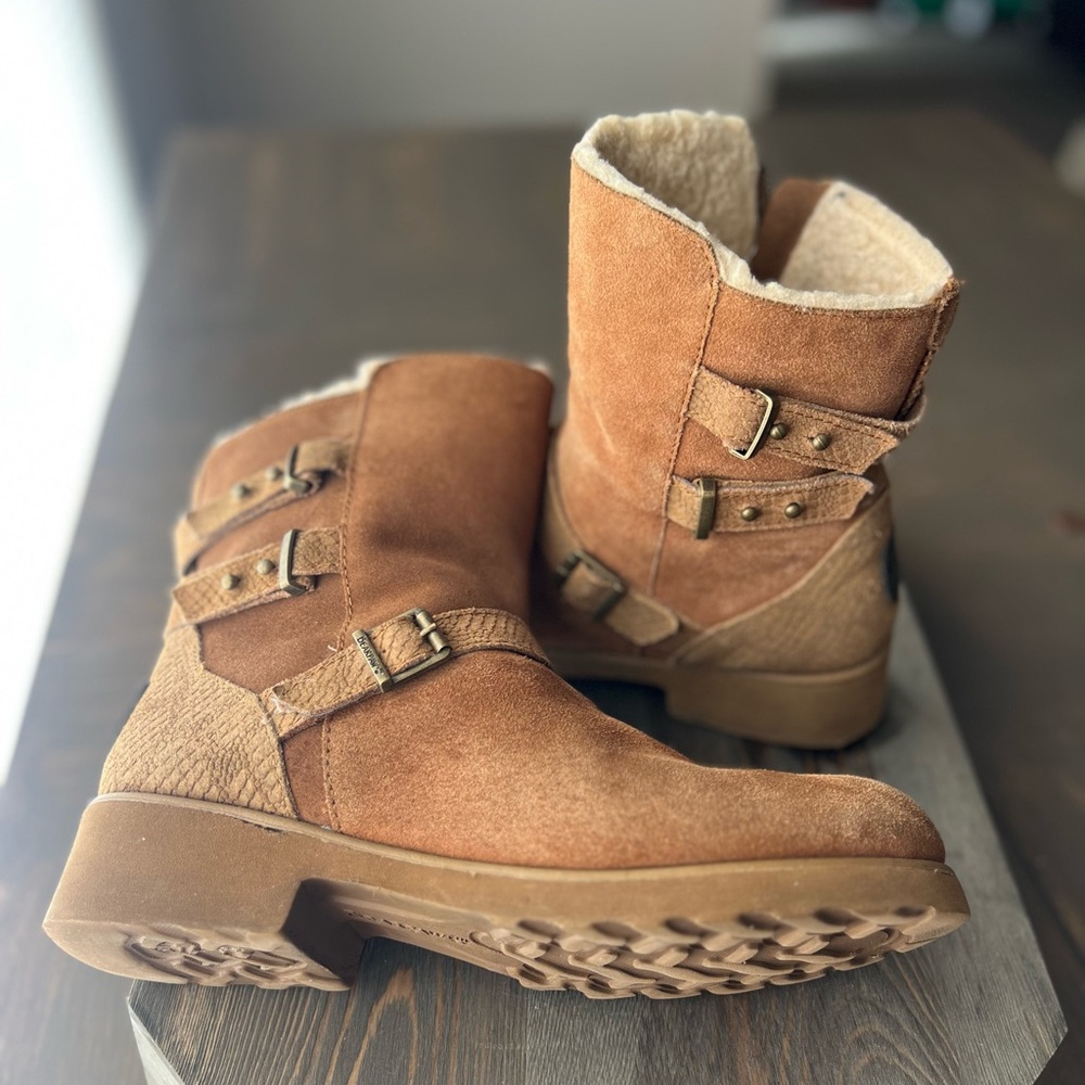 Women’s Lucy BearPaw Chunky Heel Strappy Boot - Picture 2 of 3